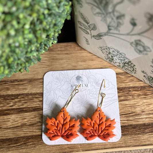 MAPLE LEAVES - HOOPS