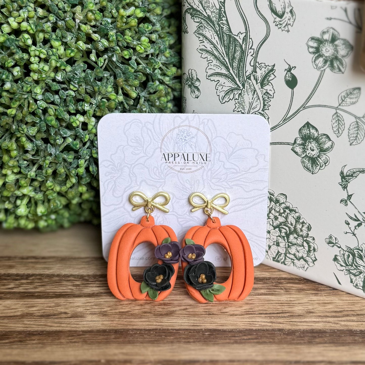 PUMPKIN W/ FLORALS- DANGLES