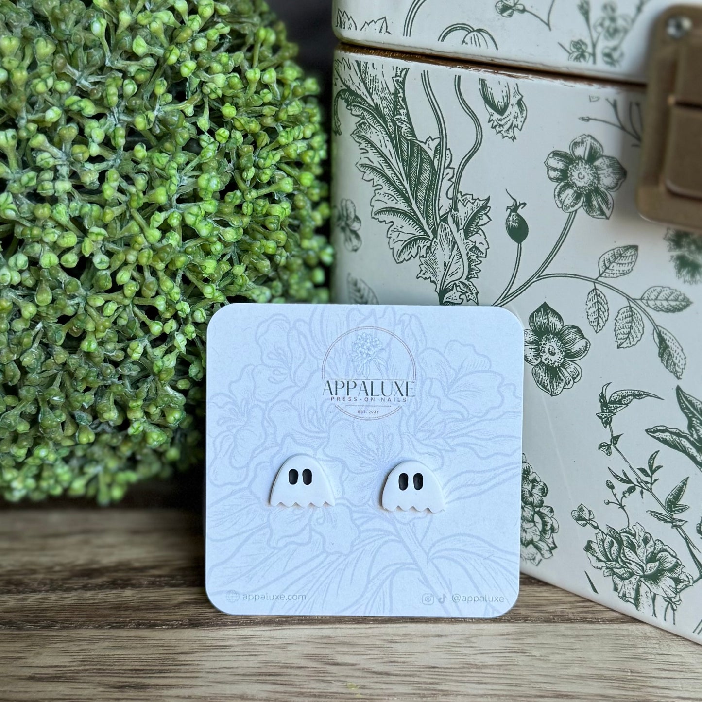 MINI GHOSTS - STUDS