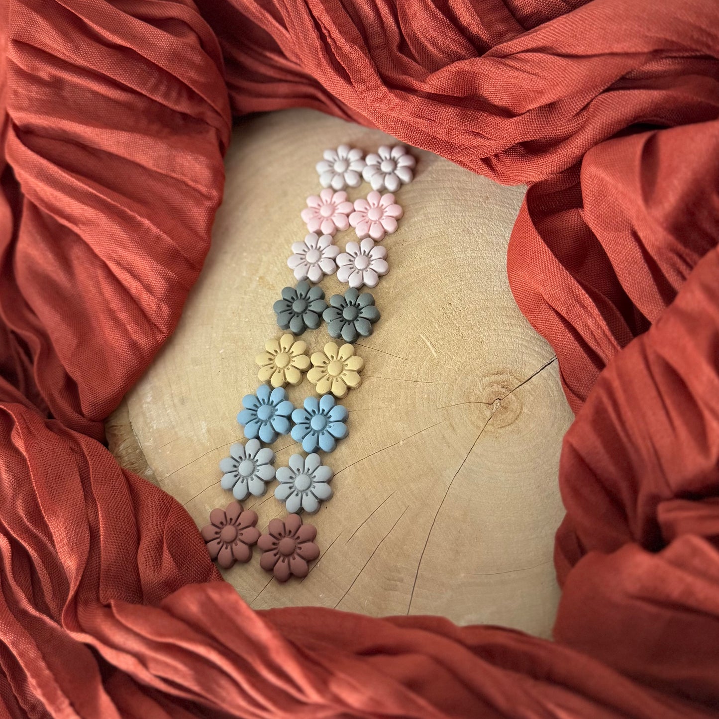 *PRE-Sale* The Everyday Daisies