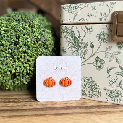 PUMPKIN-STUDS