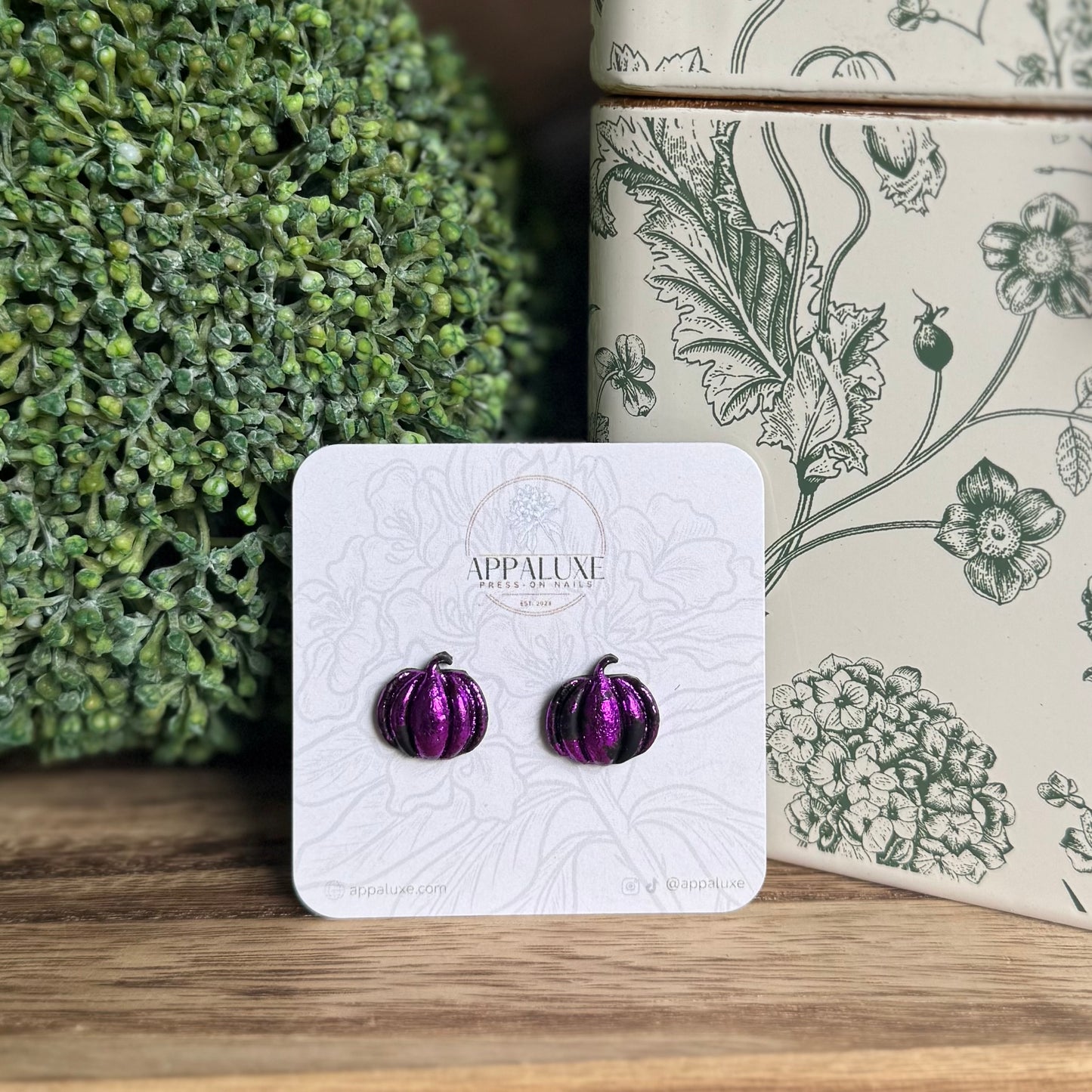 METALLIC PUMPKINS- STUDS