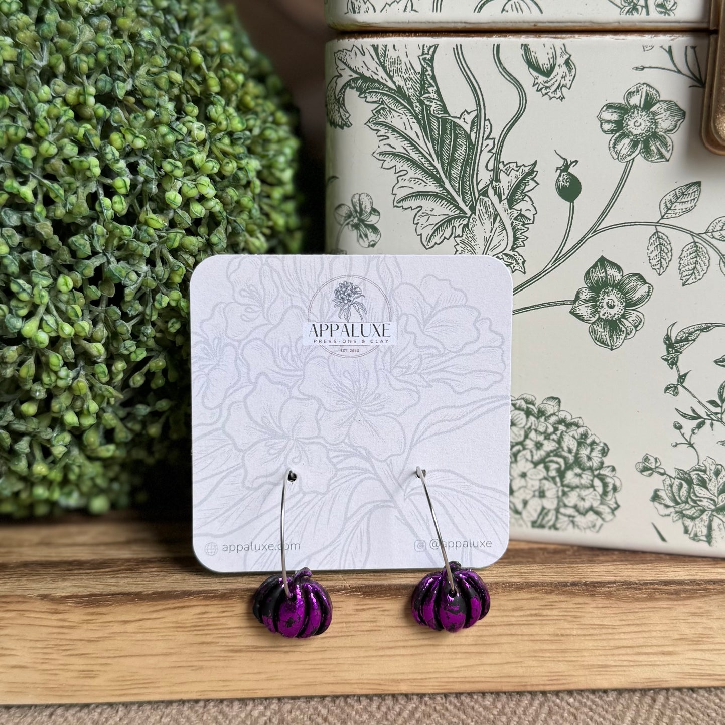 METALLIC PUMPKINS- HOOPS