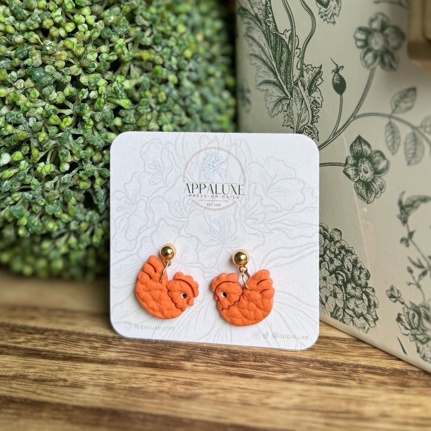 LITTLE HENS- DANGLES