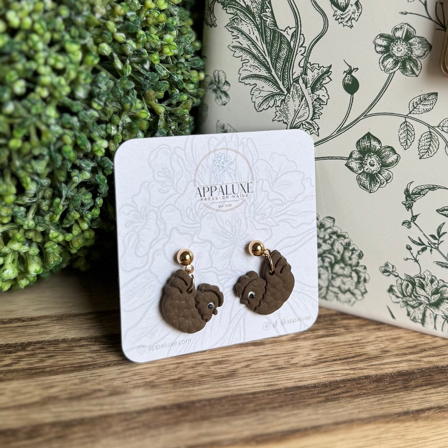 LITTLE HENS- DANGLES