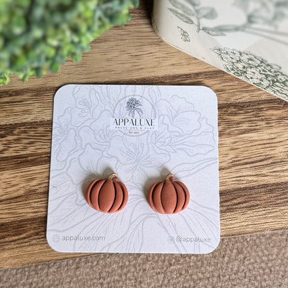 PUMPKIN-STUDS