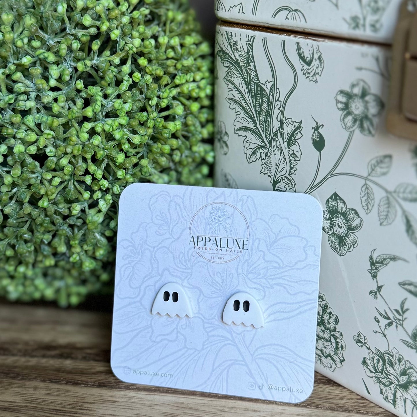 MINI GHOSTS - STUDS
